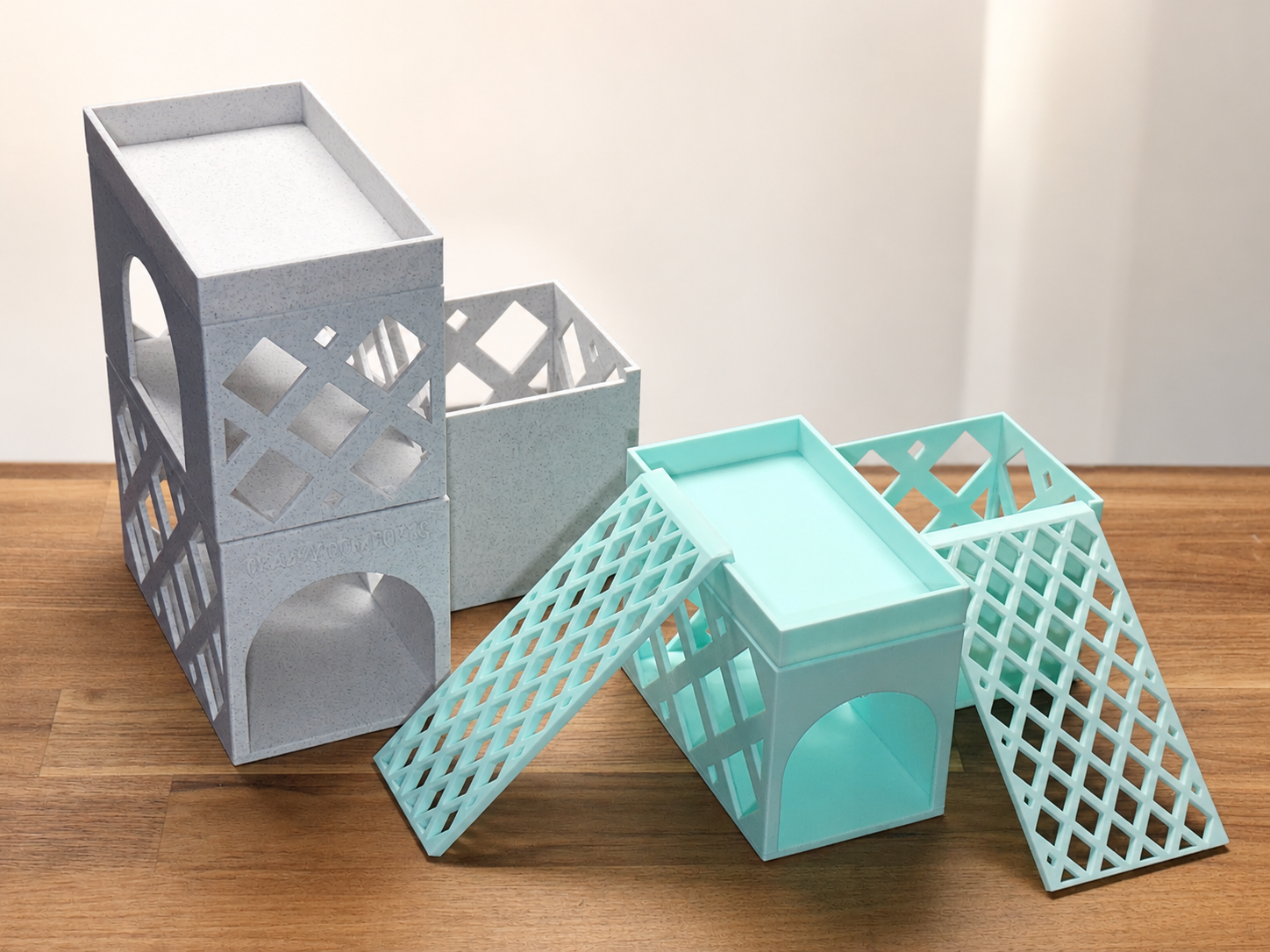 Stack-a-Crab Modular Hide & Foraging Pit