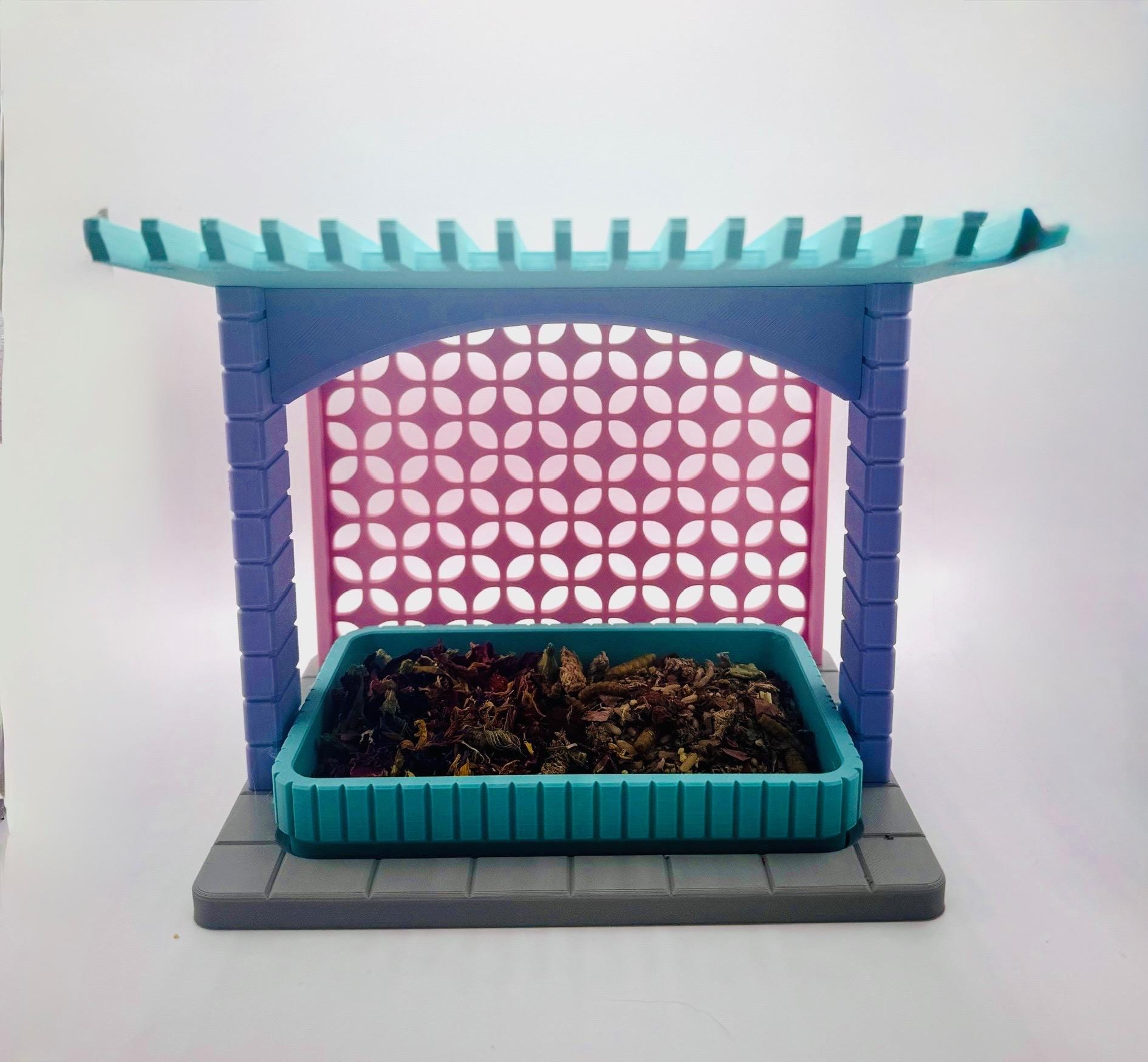3D Printed Mid-Century Hermit Crab Porch  Cottage Charm Foraging Dish