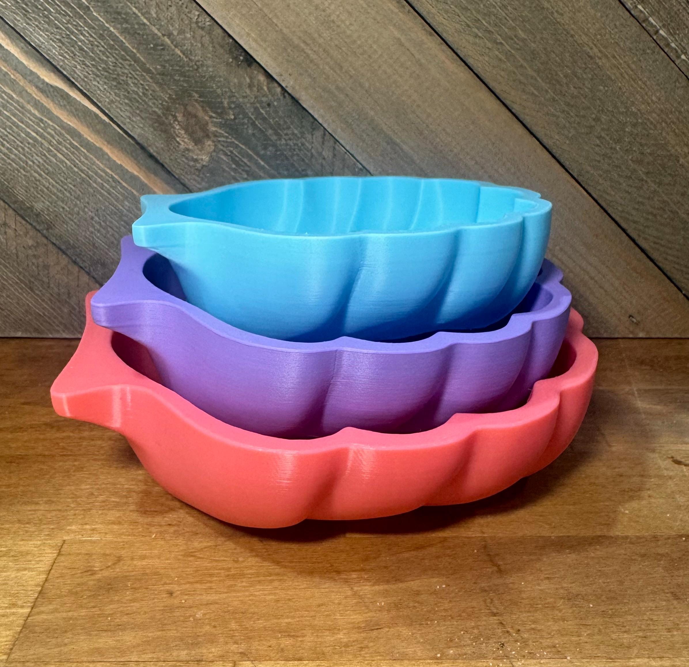 3D Printed Shell-Shaped Hermit Crab Dish: Colorful Tank Decor