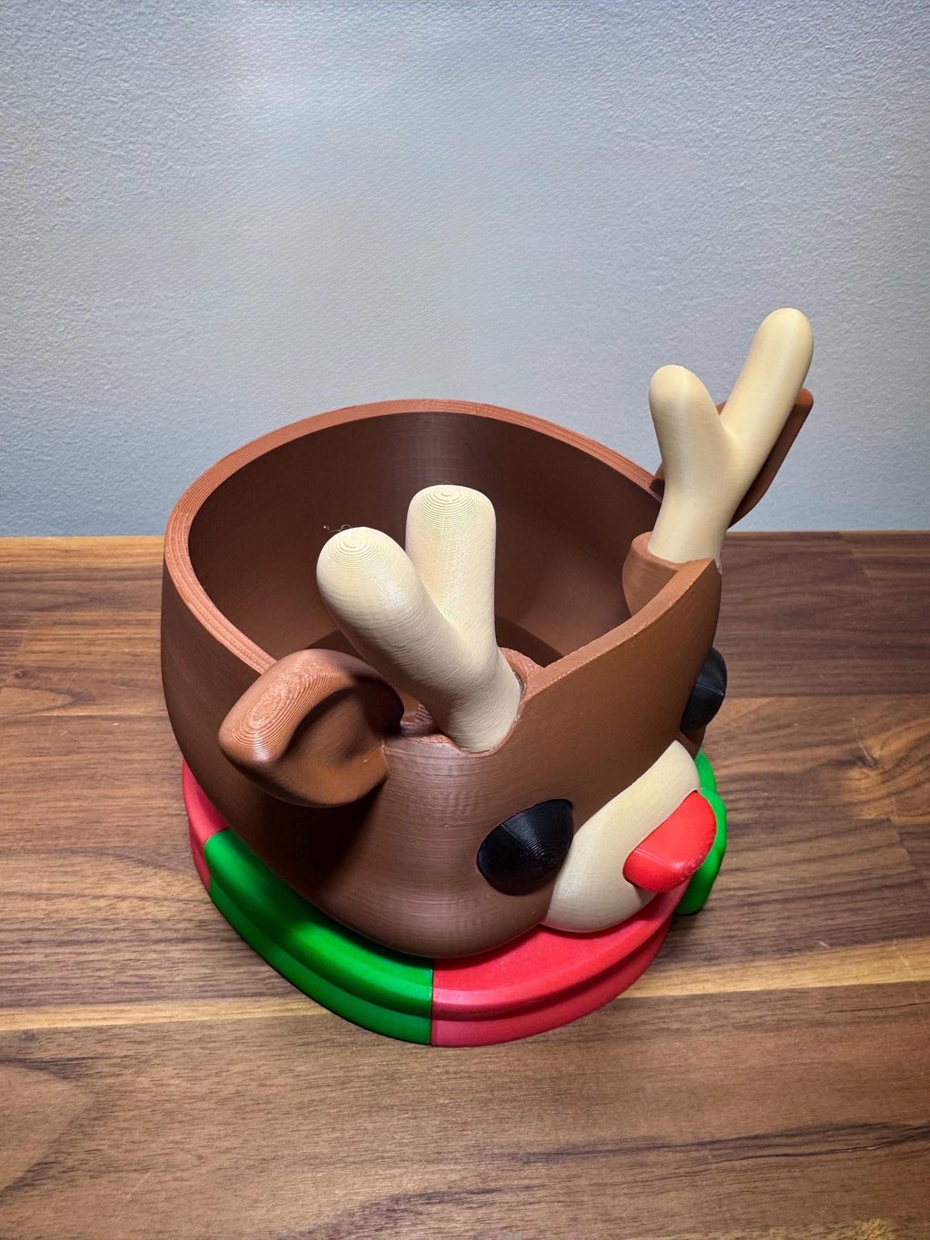 Hermit Crab Reindeer Foraging Dish | Holiday Crabitat Bowl | 3D Printed PLA Enrichment Toy