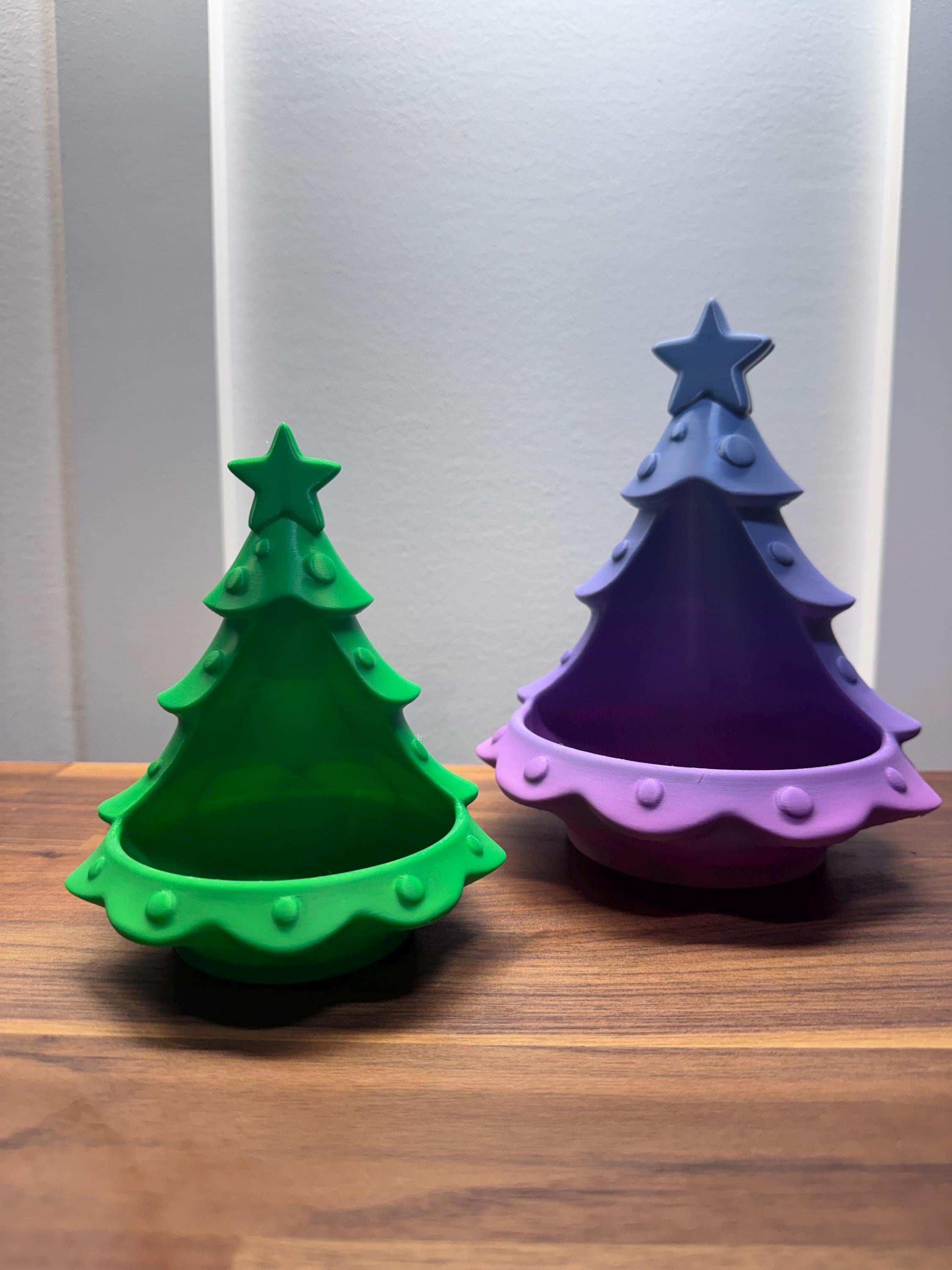 Hermit Crab Christmas Tree Food & Foraging Dish | Hide